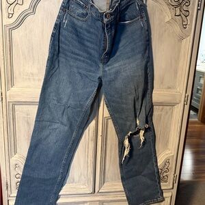 A&F 90’s Straight Ultra High Rise Jean